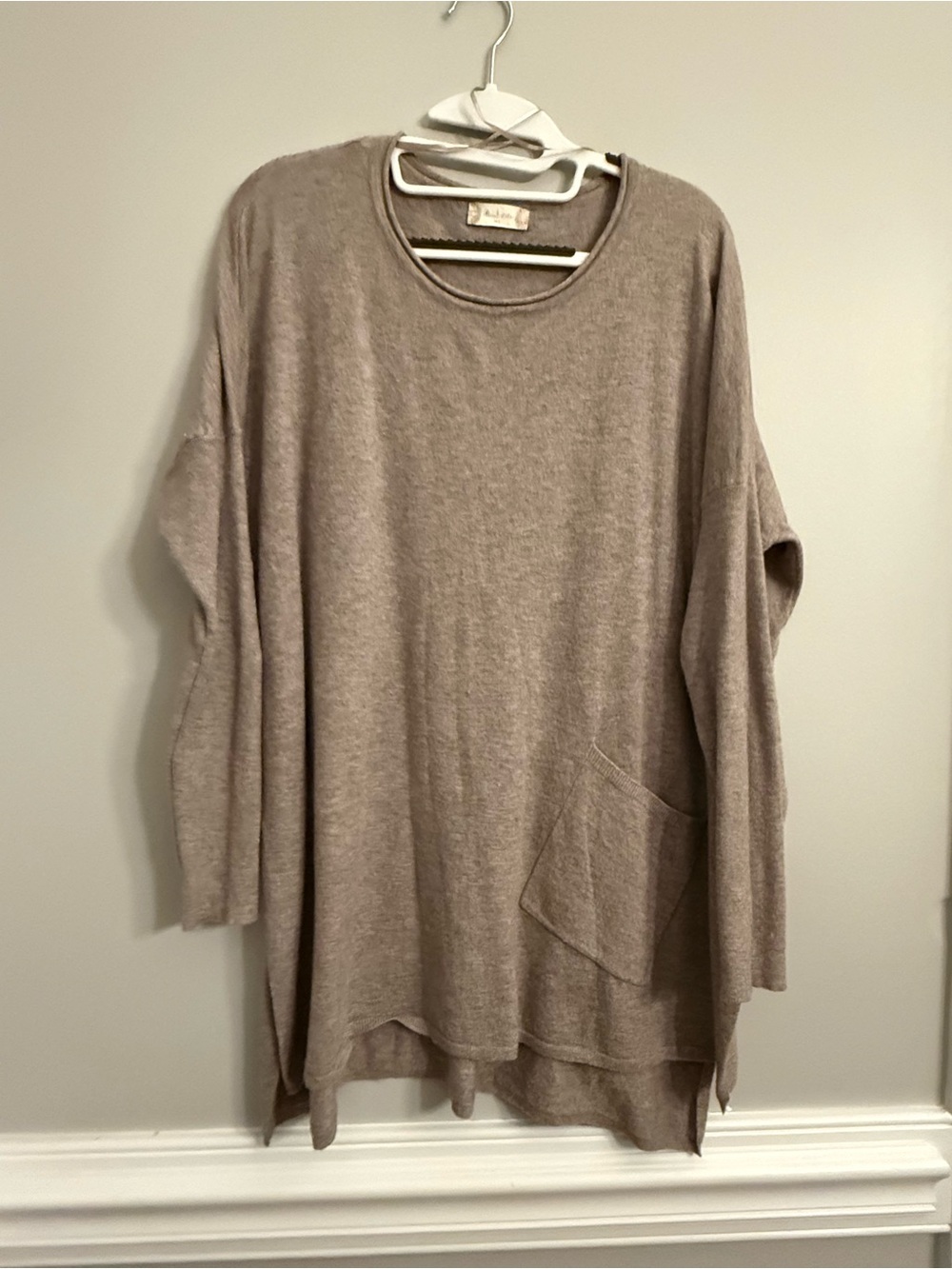 Altar'd State Oatmeal Tan Oversized Long Sleeve Tunic Sweater, m/l, VGUC
